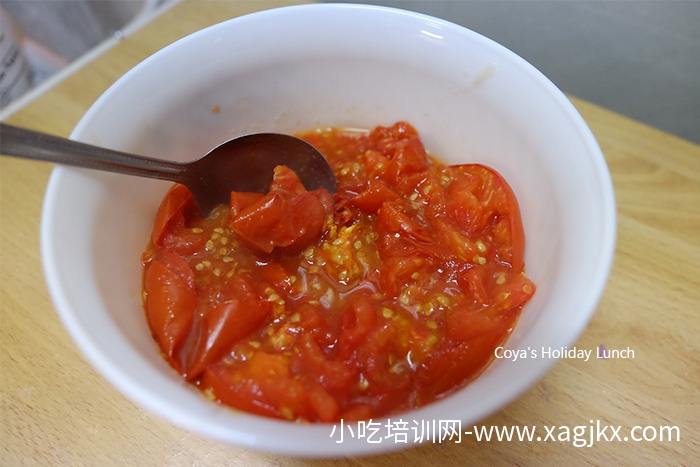 [食谱] 【摩洛哥蕃茄炖鸡】烤过的番茄拿来炖汤让汤头更浓郁【制作方式】】